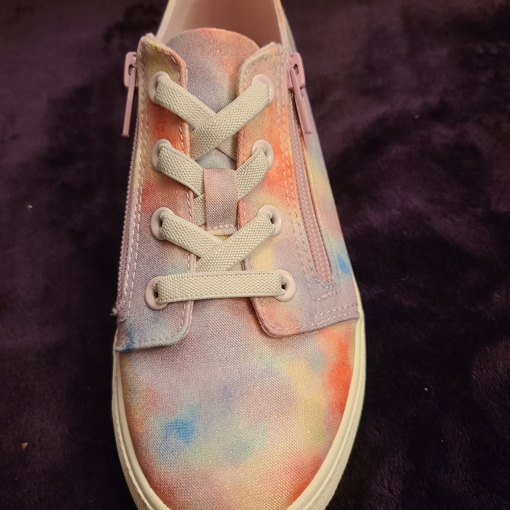 Cat & Jack Tie-dye Sneakers - Picture 5 of 10